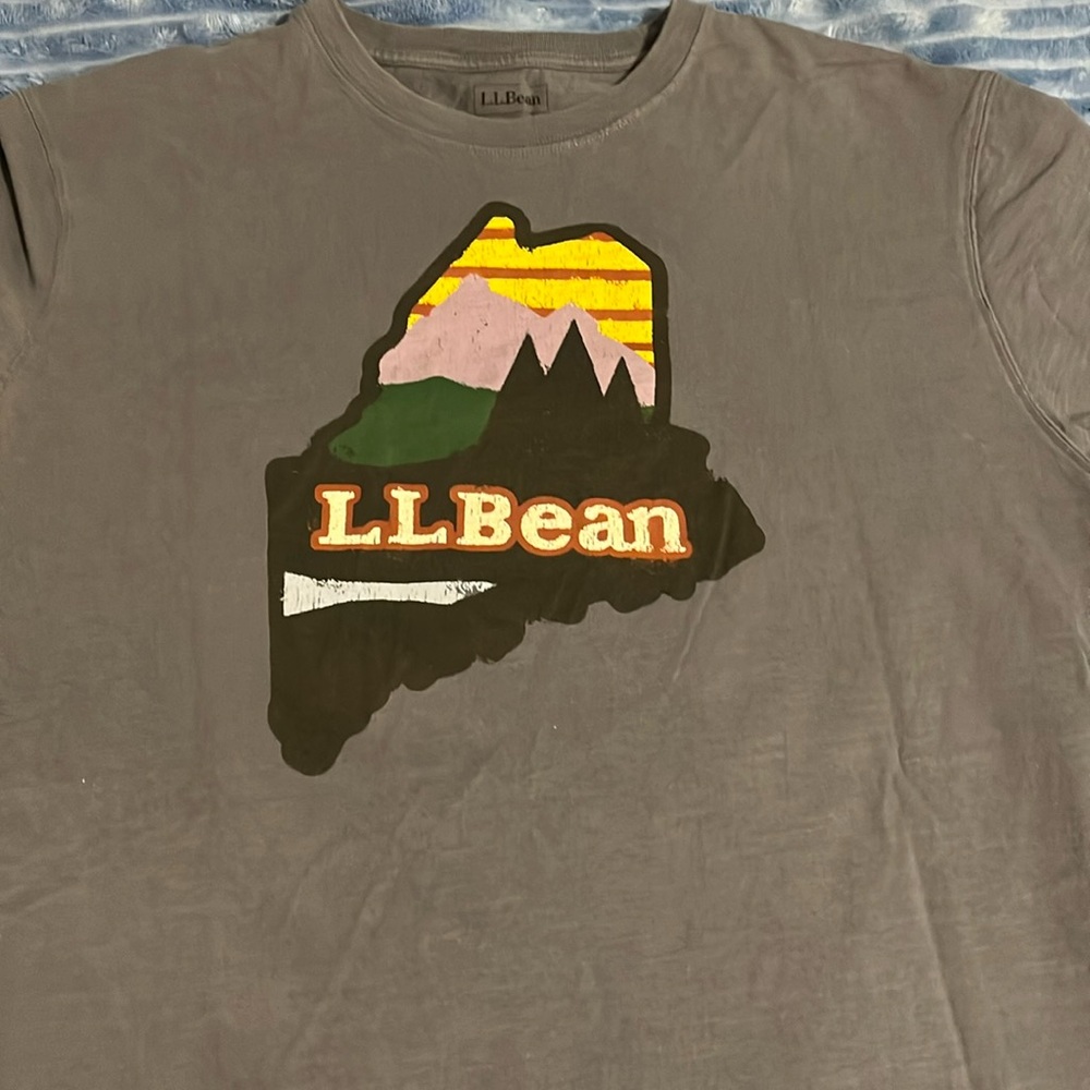 LL Bean t-shirt